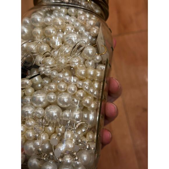 Mystery Jewelry Jar Large Jar Classic Pearls Victorian Castlecore 30 Pieces - Picture 9 of 10